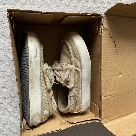 Toddler shoes - Picture 2 of 4